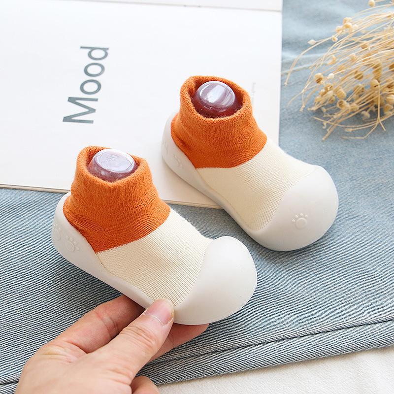 Обувь для новорожденных, осенняя обувь для ходьбы для новорожденных, дышащая детская обувь, носки для дома, мягкая подошва, легкая повседневная спортивная обувь, детская вещь