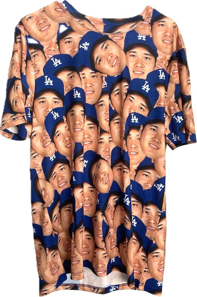 [MLB] [International Exclusive] Shohei Ohtani Face T-Shirt, Official Los Angeles Dodgers Merchandise, Full of Faces (M) [Parallel Import]