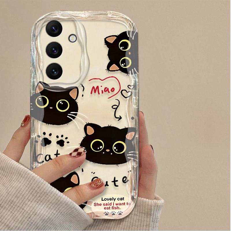 Милый чехол с черным котом с большими глазами для Samsung Galaxy A16 A06 A55 A35 A25 A15 A05 A05S A54 A34 A24 A14 A73 A53 A33 A23 A13 A52 A32 A22