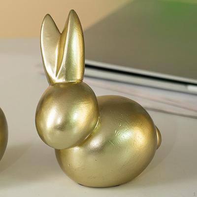 Фигурка кролика из смолы для пасхального декора на рабочем столе