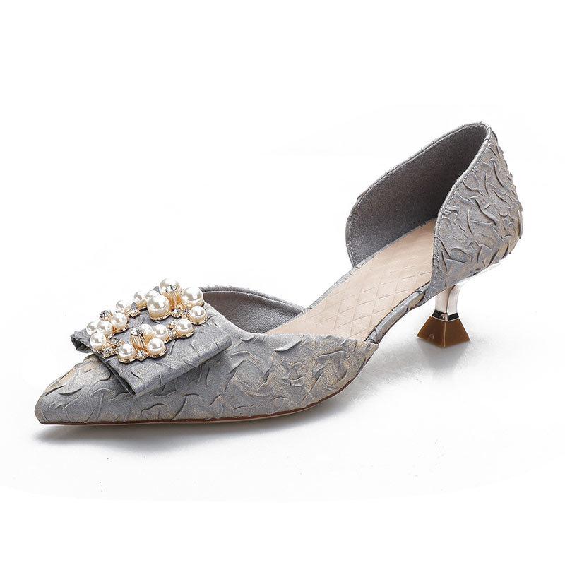 Baotou Hollow Sandals Women's Medium Heel 2025 New Pearl Fairy Style Fashion Thin Heel Pointed Summer Women's Single Shoes