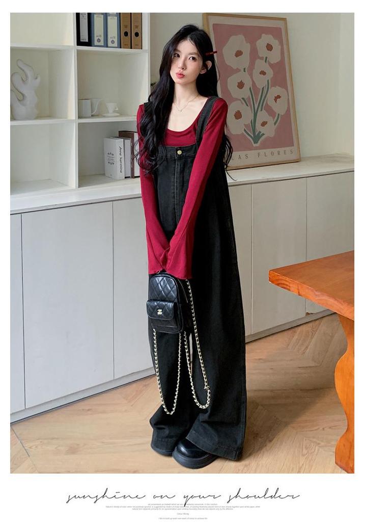 2026 Spring Maternity Set: Washed Denim Overalls & Bell Sleeve Layered Top