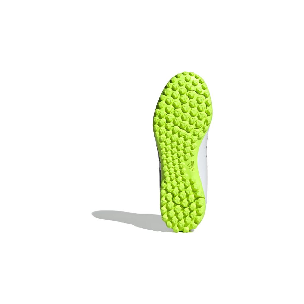 Adidas Predator Accuracy.4 Hook & Loop TF Crazyrush Pack Men Sneakers White Cloud-White Core-Black IE9442