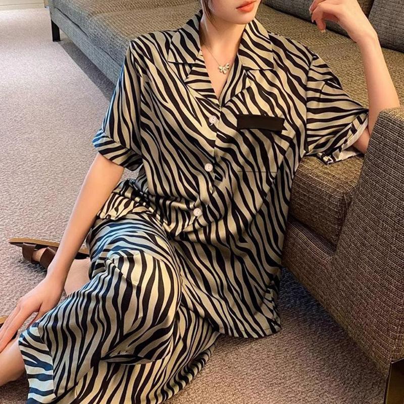 Zebra Pattern Fashion Stripe Ice Silk Pajamas Women's Summer Short Sleeved Pants Silk Home Clothes Two Piece Set Sleepwear