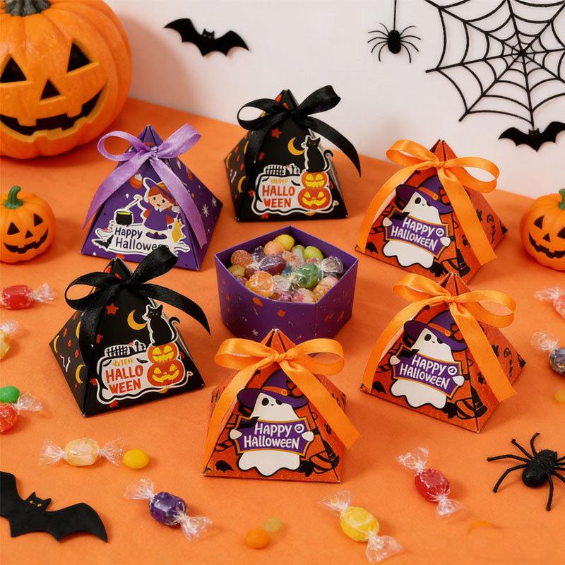 100Pcs Halloween Triangle Candy Box Pumpkin Ghost Kids Trick Or Treat Gift Wrapping Paper Halloween Party Favors Packaging boxes
