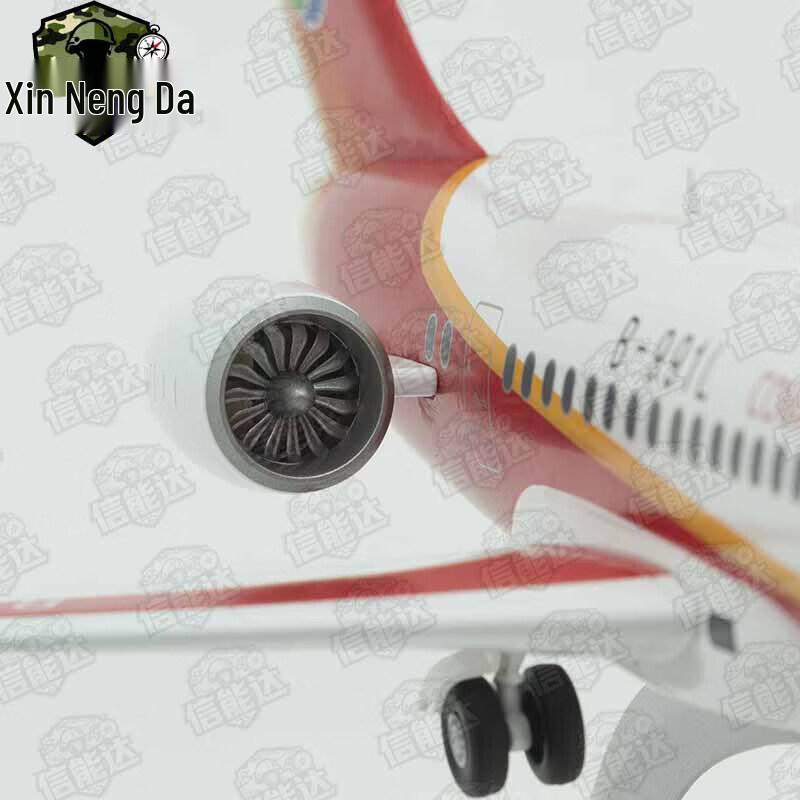 Модель самолета из сплава C919 и ARJ21