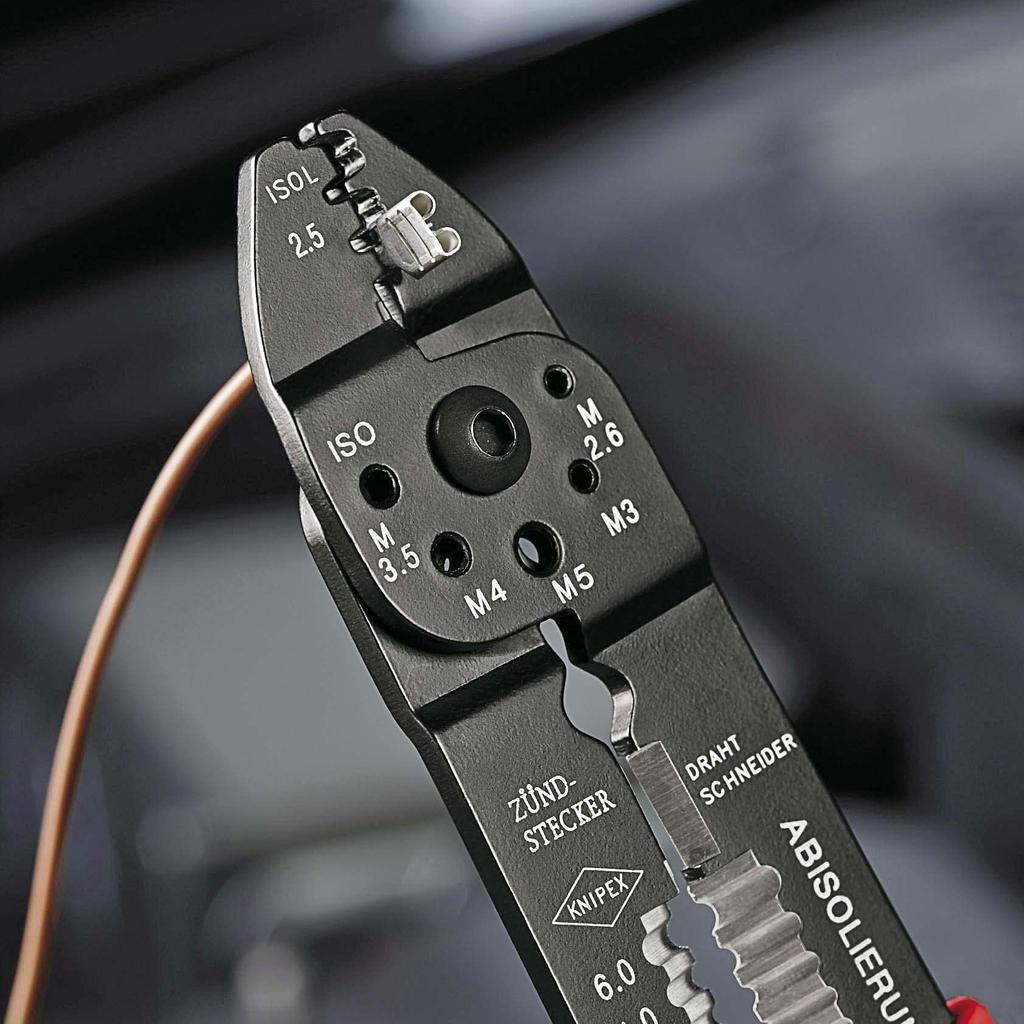 Клещи обжимные KNIPEX 9721-215B (SB)