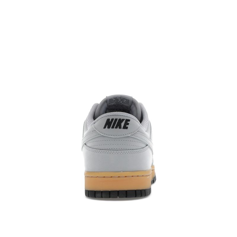 Nike Кроссовки унисекс Dunk Low SE Wolf Grey Gum Gum-Yellow Black HQ1932-001