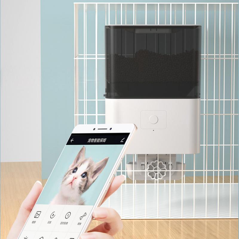 Factory Cage Hanging Automatic Pet Feeder Water Dispenser Smart Feeding Bowl for Cat Dog Rabbit Small Pets