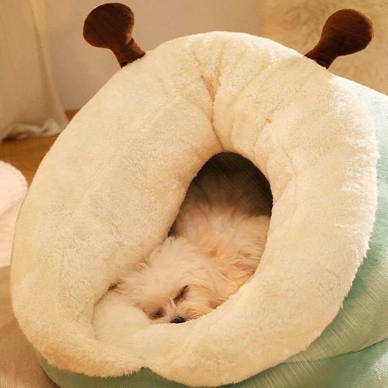 Plush Warm Cat Bed Nesting Basket Slipper Shape Cartoon Cats Dog Kennel Beds Pet Accessories