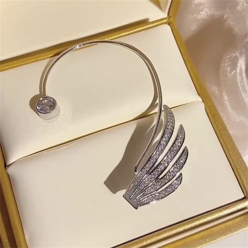 Модные серьги-крылья Модная индивидуальность Циркон Зацепка для уха Клипсы для хряща Серьги без прокола