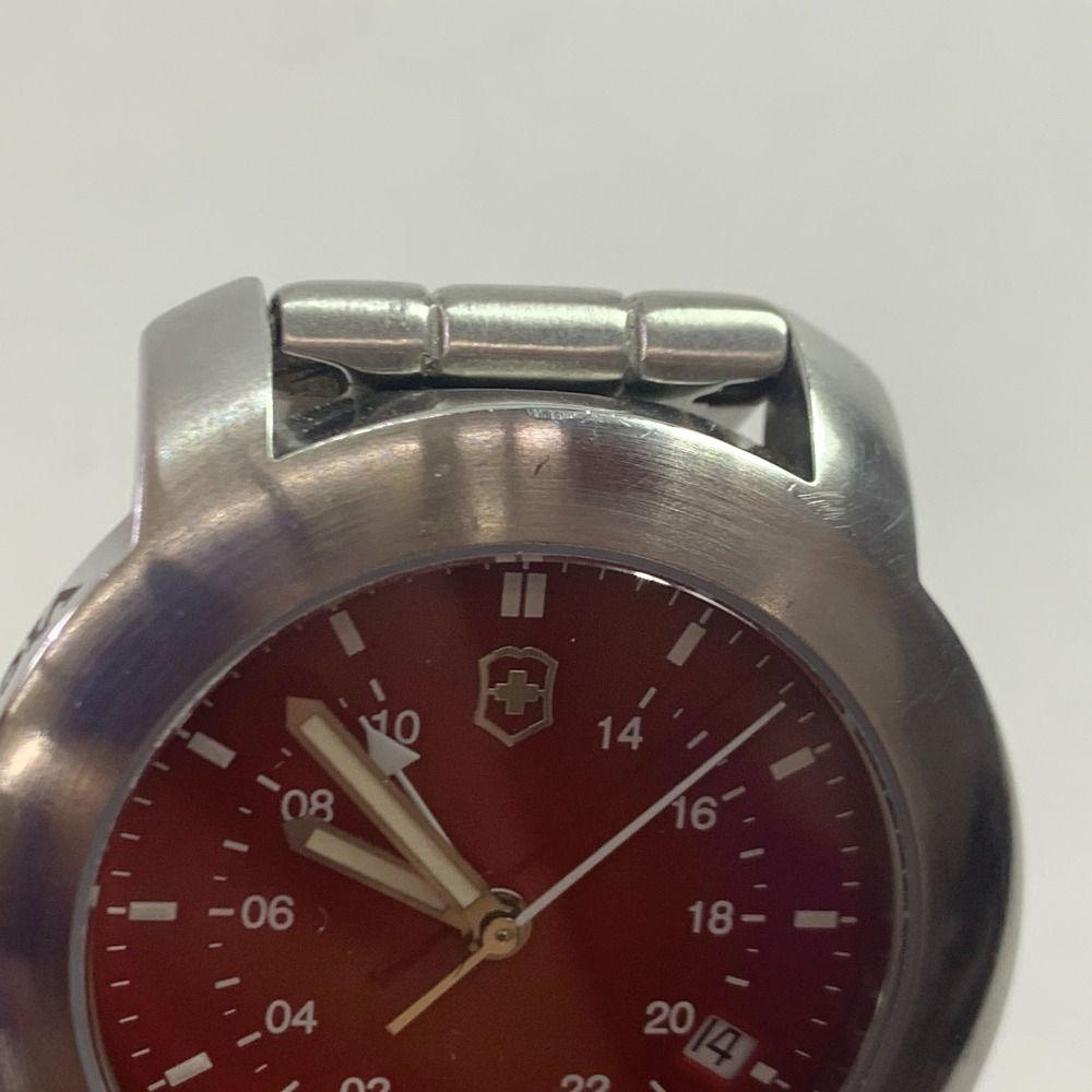 Б/у 04w3220[Б/у] VICTORINOX V7-02 GMT кварцевые мужские часы циферблат красный 100M [Магазин Хатиодзи]