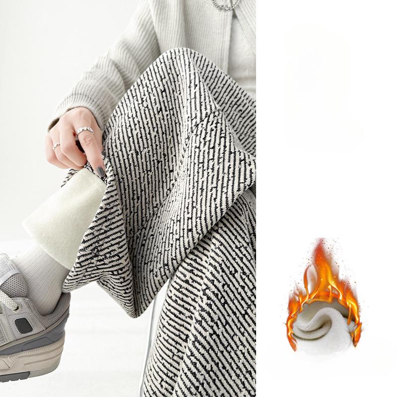 Полосатые широкие брюки женские осенне-зимние бархатные утолщенные ретро-атмосферные повседневные брюки с драпировкой