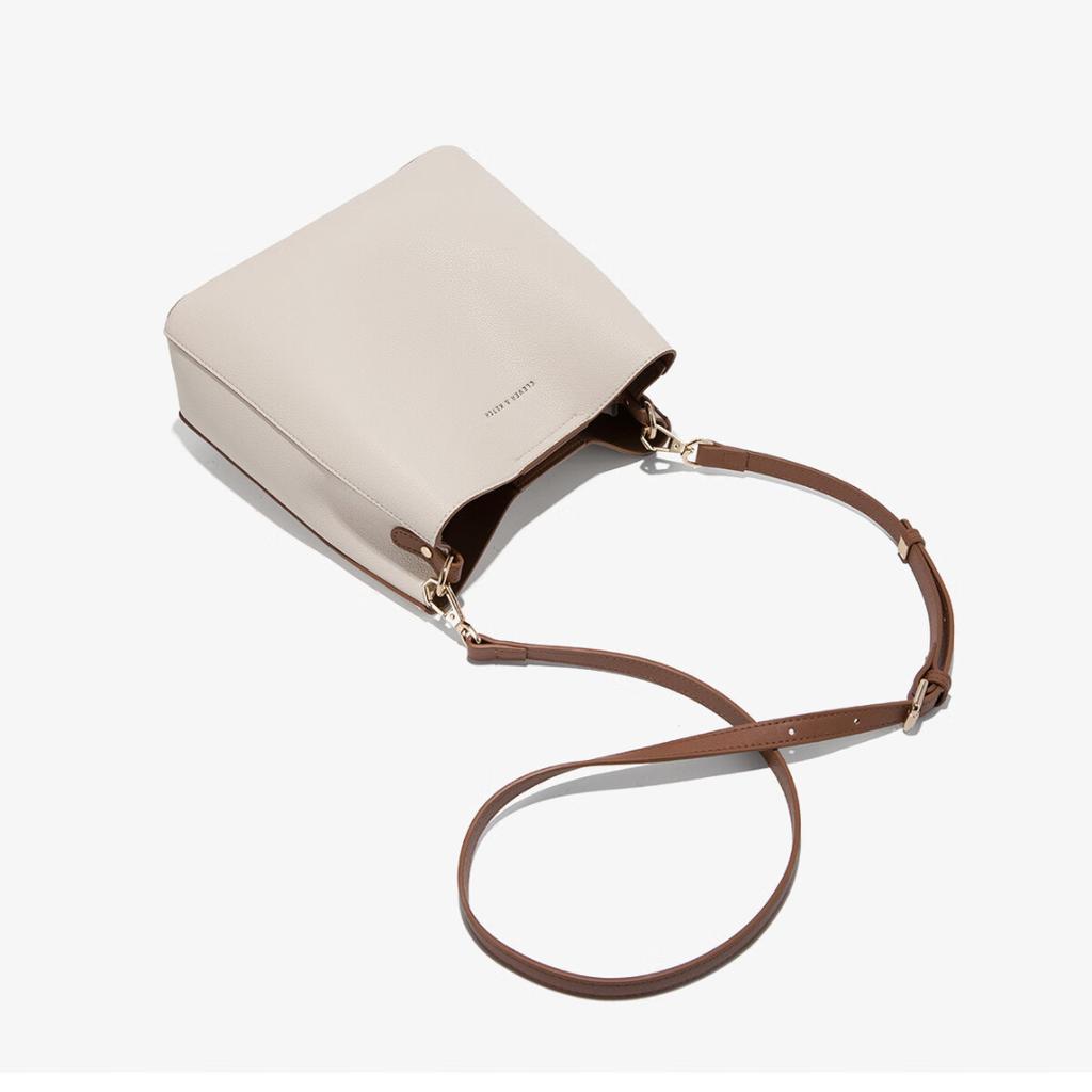 Women's Bag New Large Capacity Bucket Bag Women's Shoulder Bag Crossbody Bag To Send Girlfriend Long 24.5cm Wide 11cm23cm