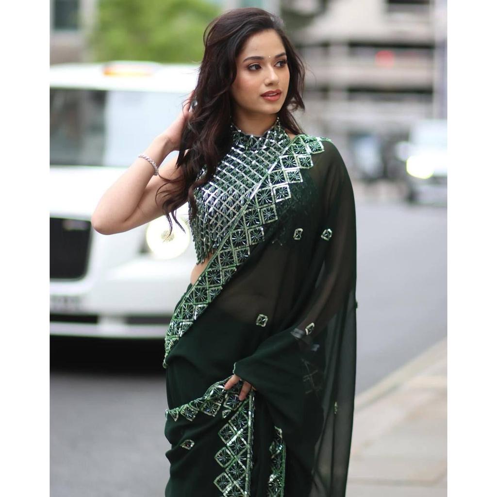 Мягкий шелк ранголи Красивое сари с вышивкой пайетками