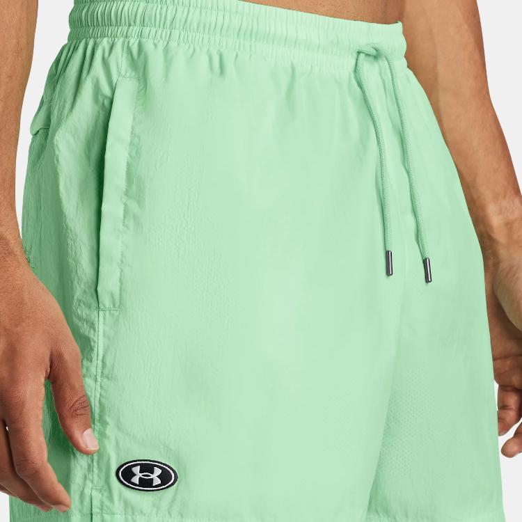 Under Armour Однотонные свободные повседневные шорты со средней посадкой и шнурком, мужские шорты Matrix-зеленый 1383351-350