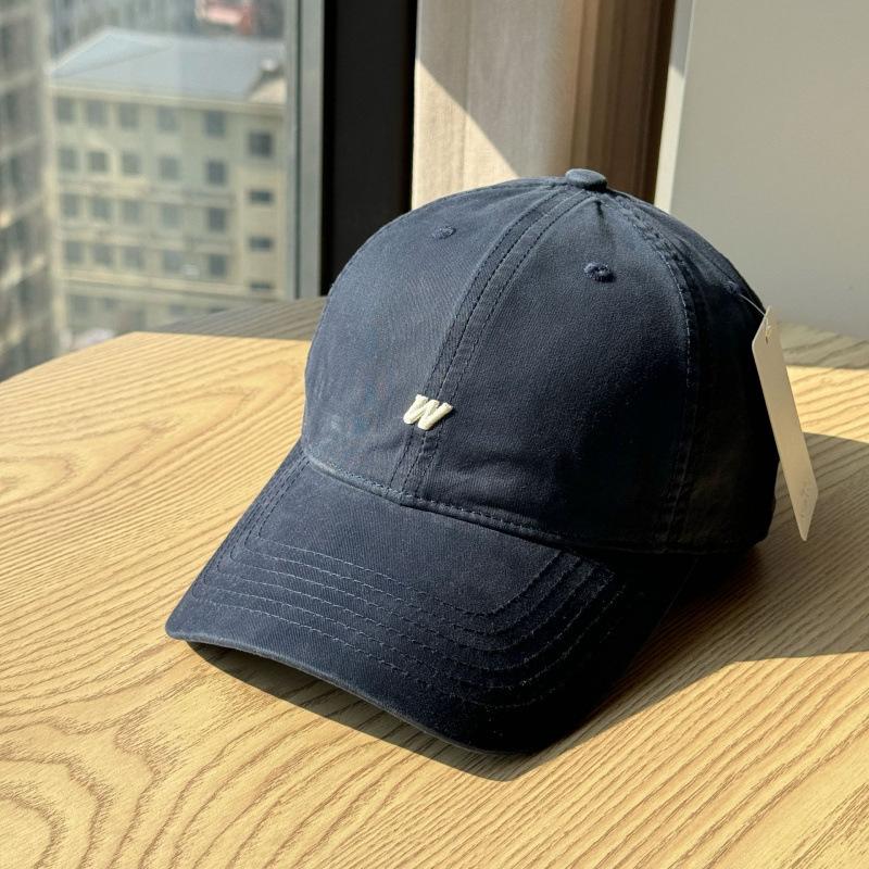 Minimalist Design Retro Sunshade Spring And Summer Baseball Cap Men'S Casual Versatile Face Small Cap Women