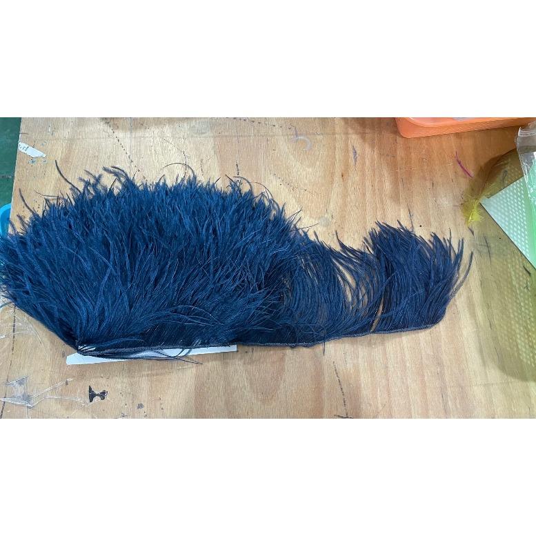Feather Высококачественная отделка бахромой из страусиных перьев Лента из натуральных страусиных перьев для пошива вечерних платьев Свадебные аксессуары 1 м