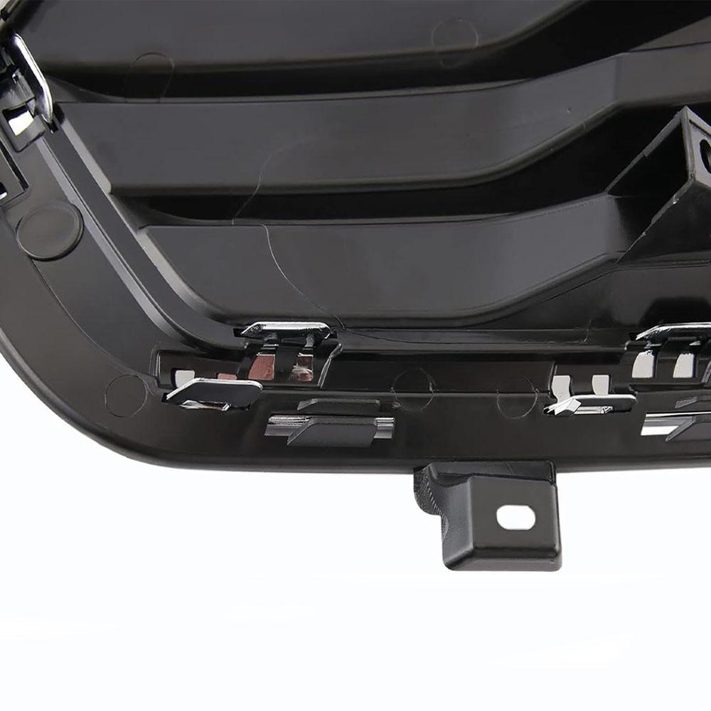 Накладка рамки противотуманной фары правая 84107961 для Cadillac XT5 2017-2022