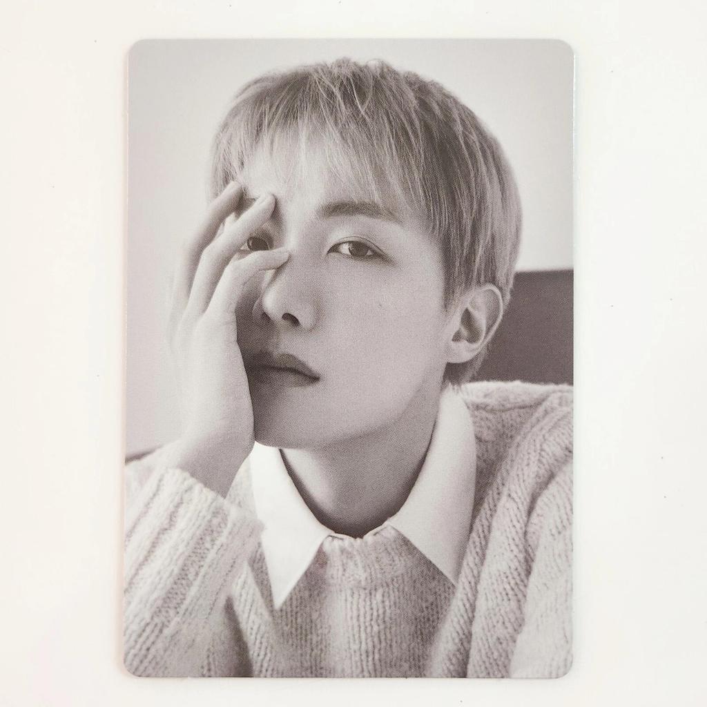 BTS 2024 Поп-ап MONOCHROME ОФИЦИАЛЬНАЯ МИНИ-ФОТОКАРТОЧКА