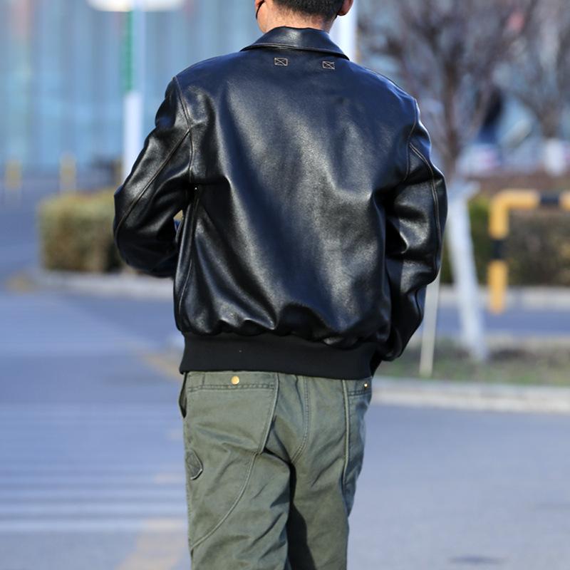 Мужская куртка из натуральной воловьей кожи с лацканами