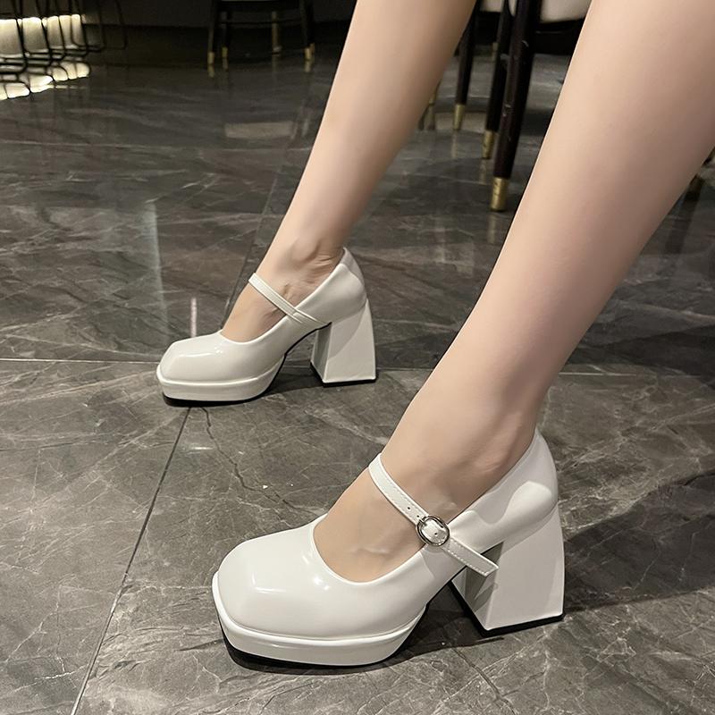 Винтажные женские туфли Мэри Джейн на высоком каблуке, 2024, лакированные кожаные туфли-лодочки на платформе, женские туфли на толстом каблуке с пряжкой и ремешком