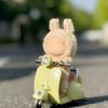 Миниатюрный игрушечный мотоцикл для трюков, вращающийся на 360 градусов, кукольные аксессуары для домашних животных, модель электрического мотоцикла