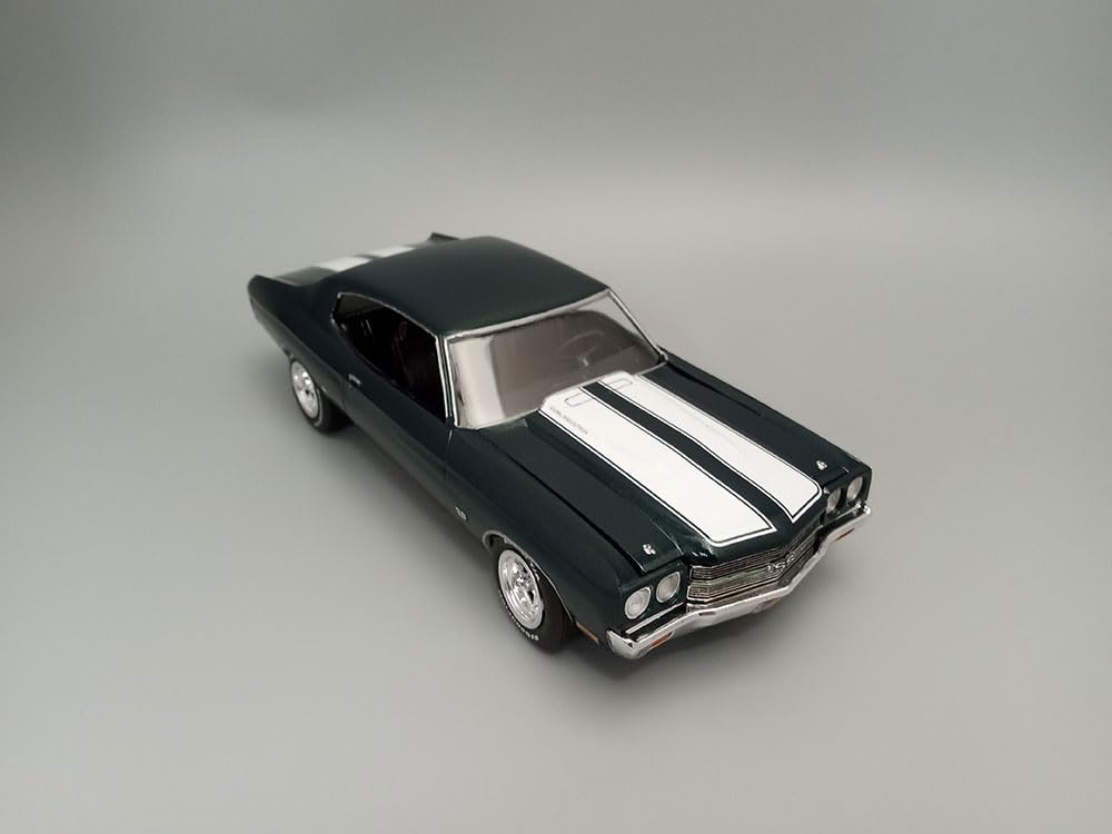 AMT Масштаб 1970 Chevy Chevelle SS Джон Уик Пластиковая Модель 1/25 (AMT1453)