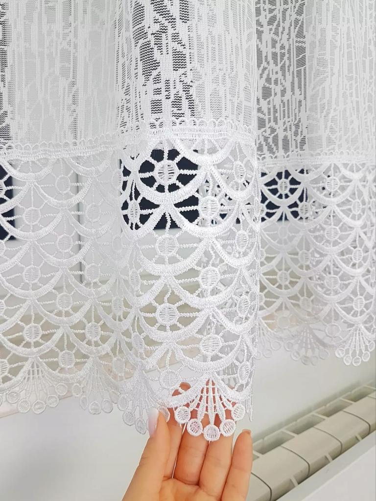 A fashionable jacquard curtain decorated with guipure lace