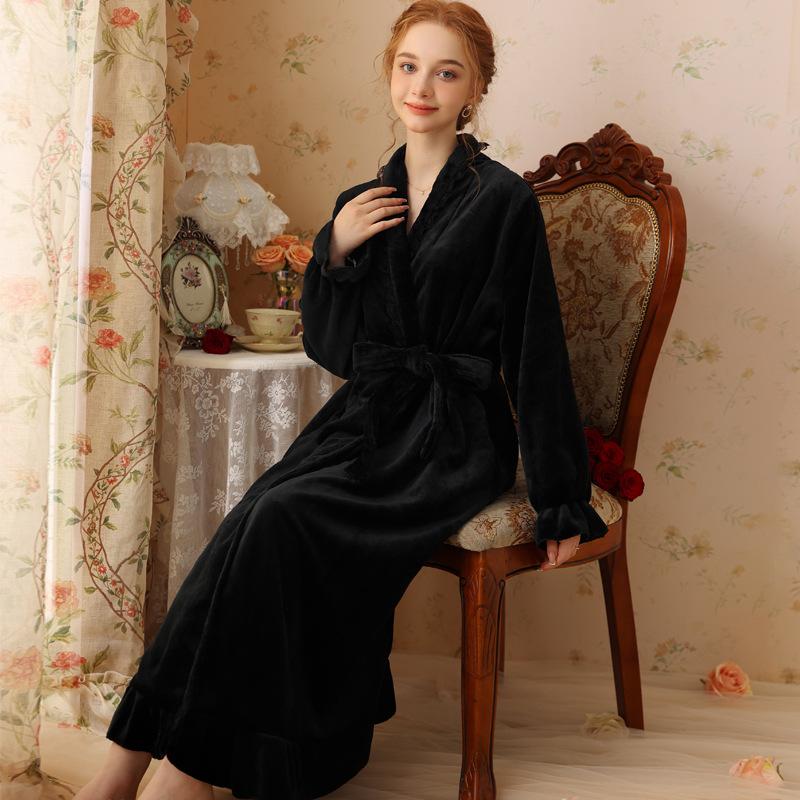 Velvet Robe Women Fall Winter Long-sleeved Bathrobe Court Style French Velvet Pajamas Bridal Red Morning Robe Thickened Homewear