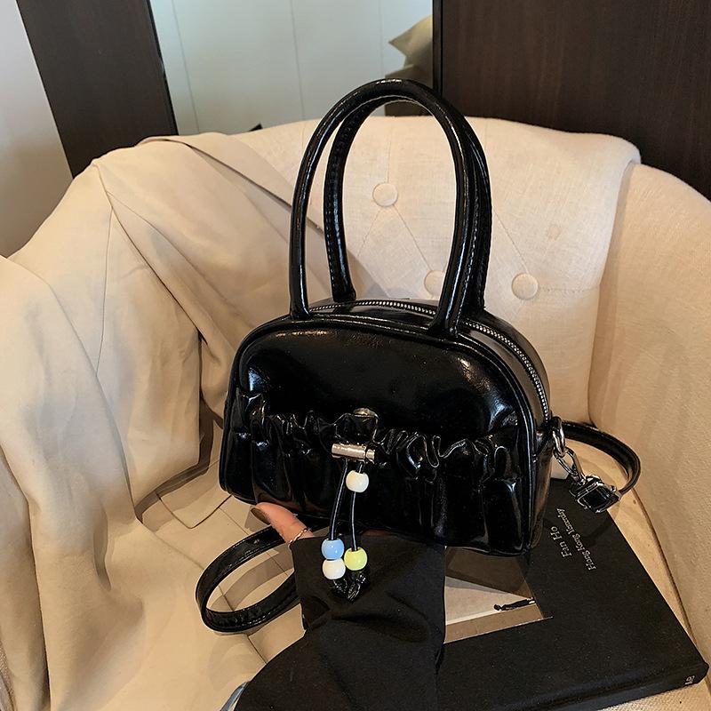 Маленькая сумка женская летняя новая нишевая модная на плечо сумка-мессенджер для поездок на работу сумка-подушка