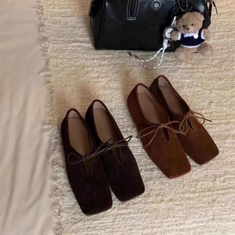 Модные балетки женские балетные танцевальные туфли замшевые повседневные дизайнерские мокасины с квадратным носком 2024 года трендовая осенняя спортивная обувь на шнуровке балетки женские