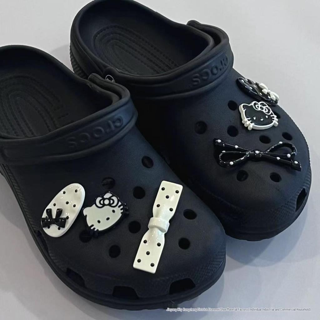 Cute Cartoon Shoe Charms: Kids' Croc Accessories, 3D Snap-On Flower Decorations for Boys & Girls