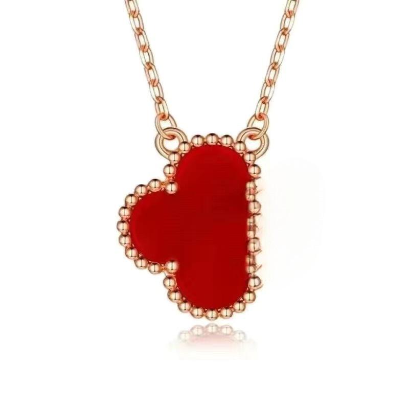 V Gold Four-Leaf Clover Necklace: 18K Gold-Plated, White Mother-of-Pearl & Rose Gold Pendant, Elegant Women's Accessory.