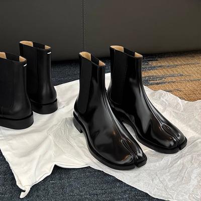 Модные короткие женские ботинки, новые высококачественные кожаные ботинки с разрезным носком, с круглым носком, на низком каблуке, черные, таби, ниндзя