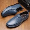 Обувь из натуральной кожи Мужские мокасины на плоской подошве из коровьей кожи Мужские туфли для вождения Брендовая мужская повседневная обувь Мужская обувь Черный Синий