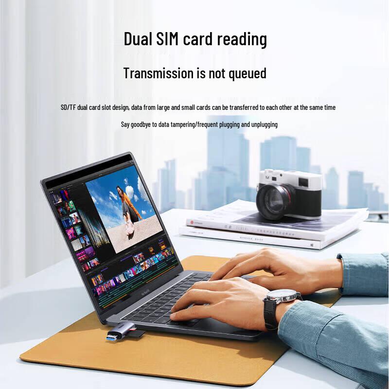 Ugreen USB3.0 Type-A & Type-C SD/TF Card Reader