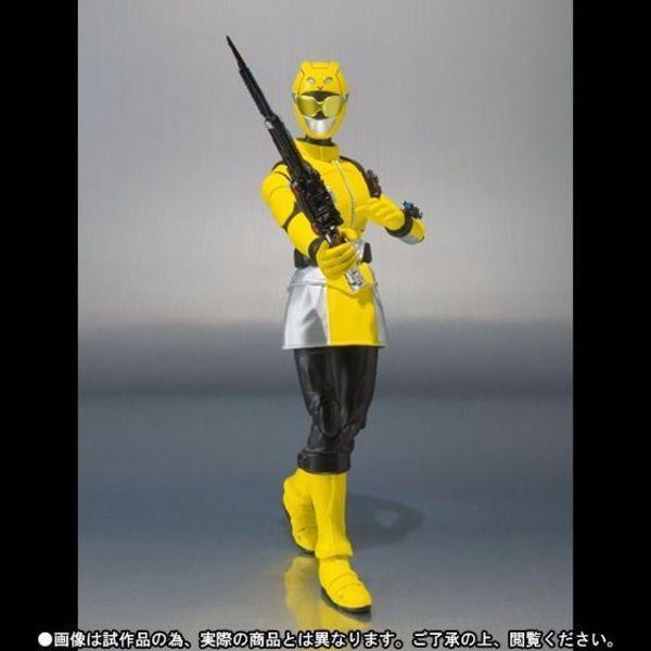 S.H.Figuarts Tokumei Sentai Go Busters ЖЕЛТЫЙ БАСТЕР & USADA LETTUCE BANDAI