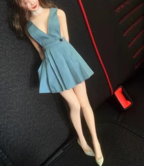 Масштабная фигурка Совместима с телом TBLeague Стиль GS Красивая школьница в стиле JK, комбинезон с высокой талией, юбка, рубашка не входит в комплект