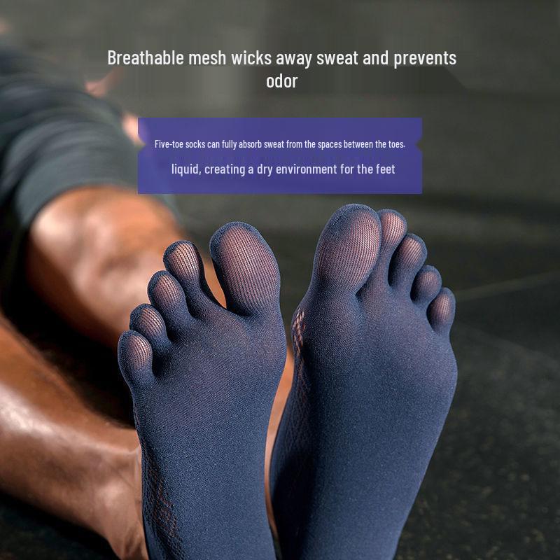 Men's Invisible Five-Toe Summer Socks: Breathable Ice Silk, Low-Cut, Thin, Sweat-Absorbent.