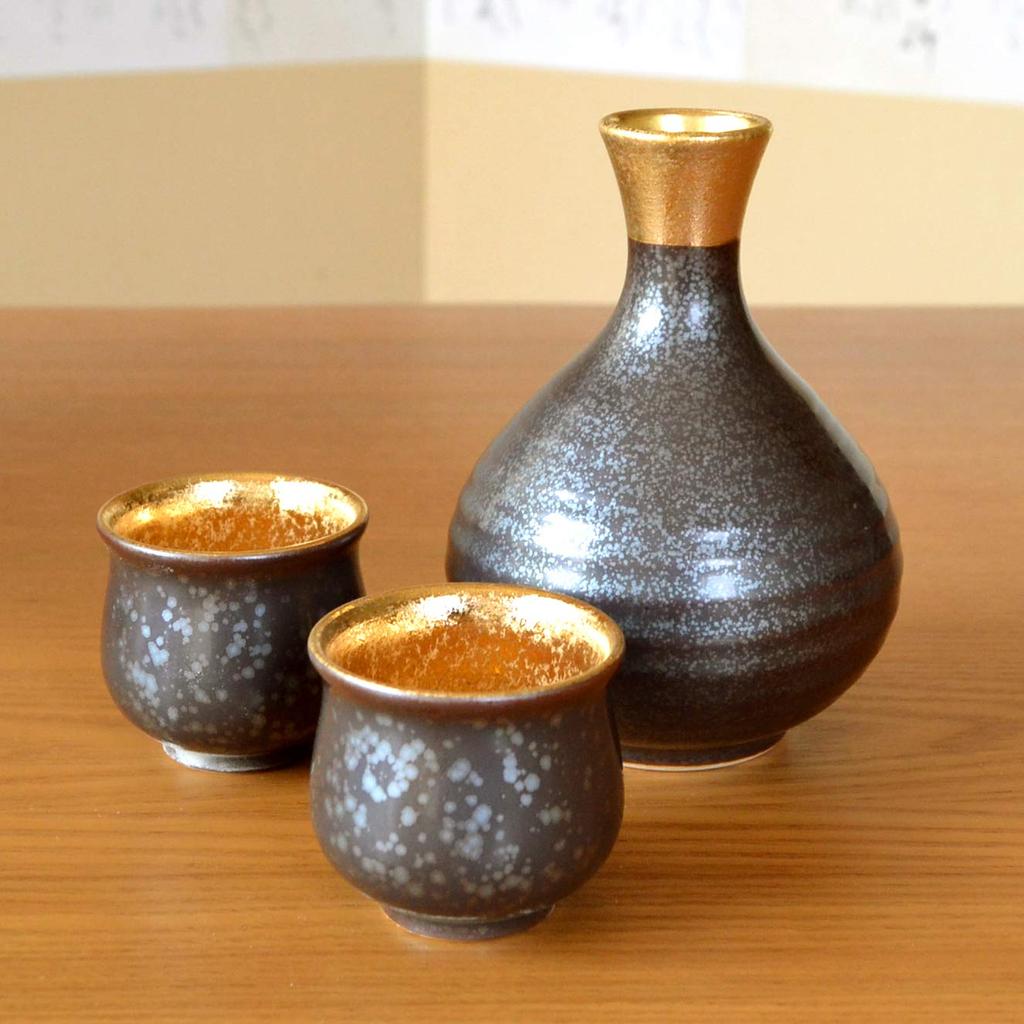 Retirement Gift Sake Cup Tokkuri Ochoko For Japanese Arita 1 Sake 2 Cups Crystal Gold Gift In a Wooden Box with Gratitude Set, Set, Ceramic, Sake,