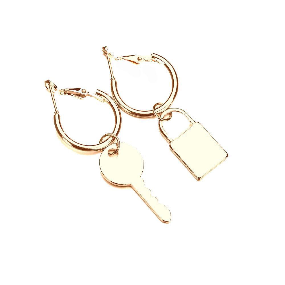 Ассимитричные серьги "ключик-замочек"