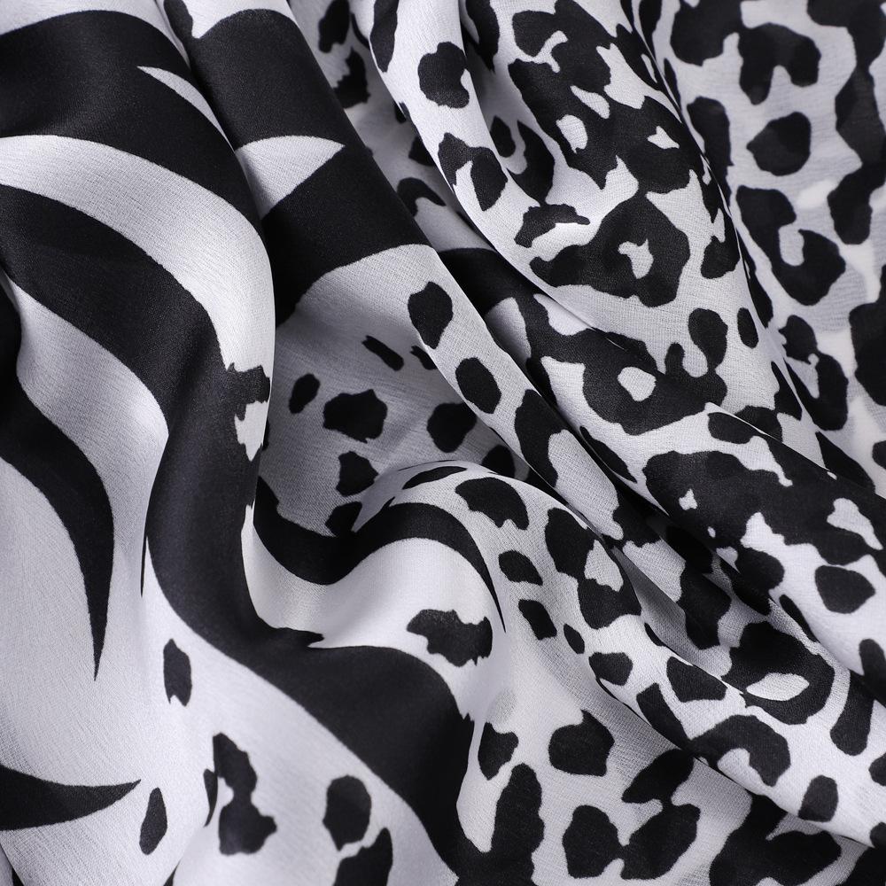 The New Leopard Print Patchwork Shawl Is Fashionable Retro Breathable and Sun-protective Thin Silk Scarf