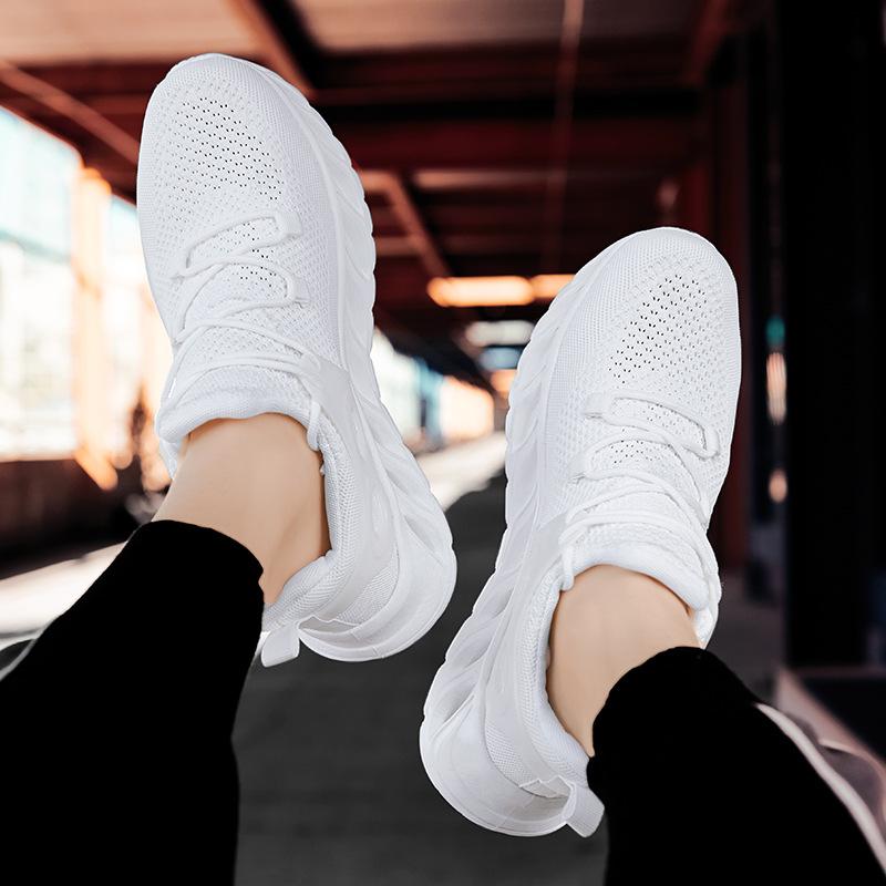 Мода Летние мужские кроссовки Беговые кроссовки Дышащие Повседневные кроссовки Мужские теннисные туфли Модная обувь Сетка Мужская спортивная обувь