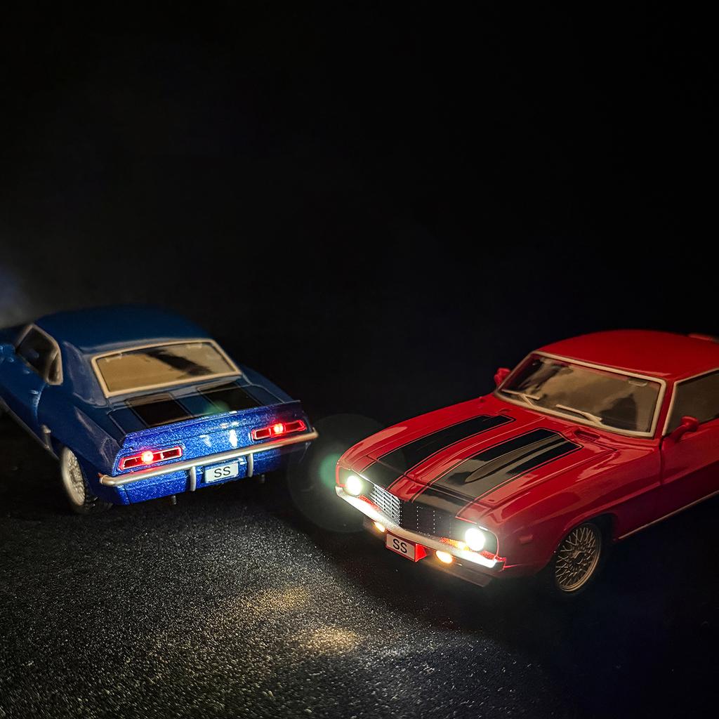 1/32 Chevrolet Camaro SS Supercar Металлическая Модель Автомобиля Со Звуком и Светом Инерционный Детский Игрушечный Коллекционный Подарок на День Рождения