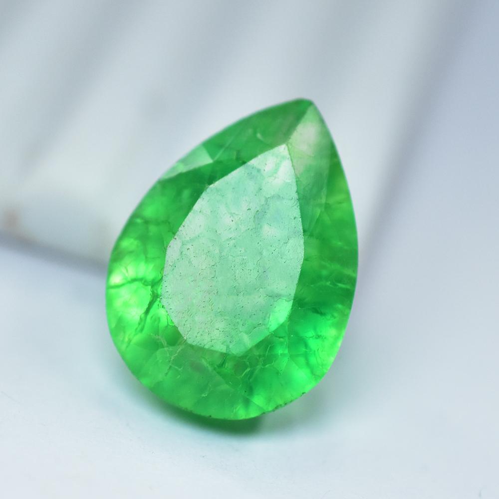 Natural Green Emerald Loose Gemstone 23.60 ct Pear Cut for Jewelry Making and Gem Collections