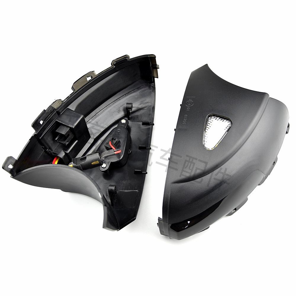 Volkswagen Tiguan MK1 2008-2016 LED Rearview Mirror with Sequential Turn Signal and Puddle Light