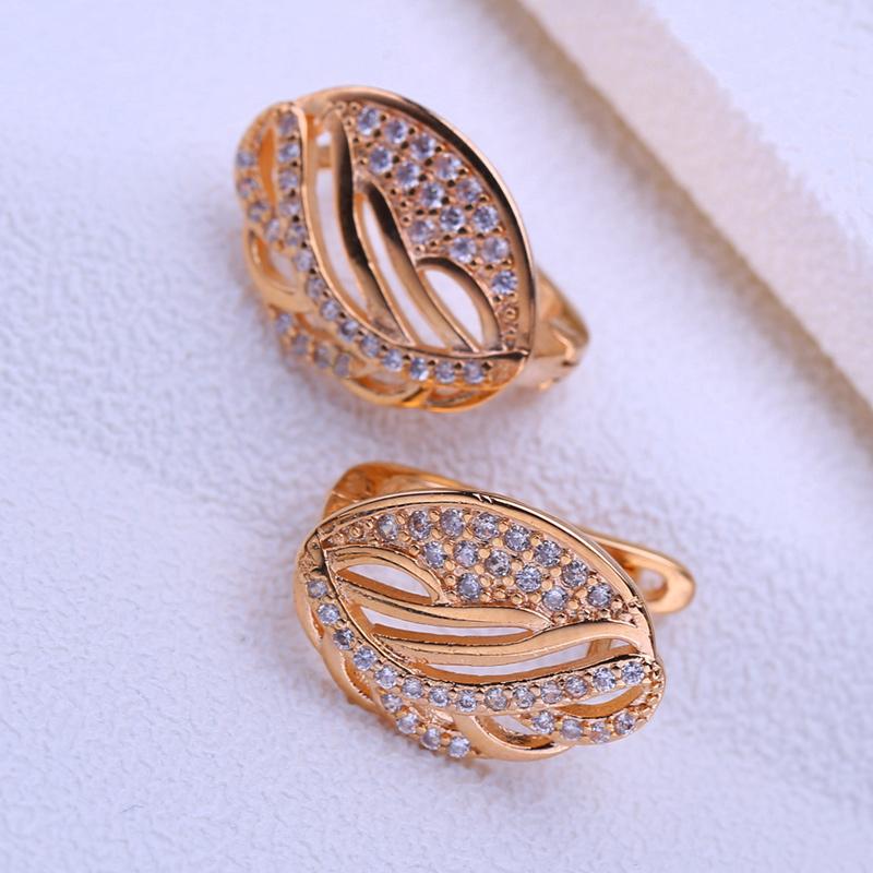 KNIKOO Leaf Clip Earrings For Women Fashion Cubic Zirconia Round Stud Earrings Jewelry For Wedding Party Gifts