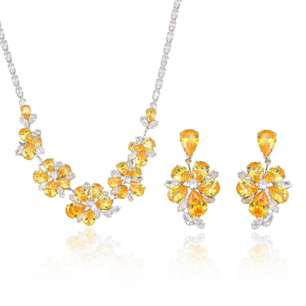 Набор серьги и колье с цирконами и цветами лимона - Свежая модная цепочка на ключицы