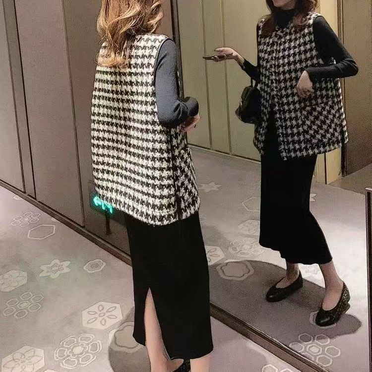 Small Fragrance Style Sleeveless Vest Coat for Women, Great for Spring and Autumn Casual and Loose-Fitting Outfits